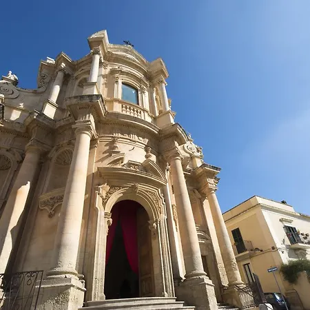 Apartment Casa Elia: Locazione Breve Noto