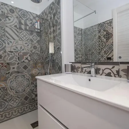 Διαμέρισμα Casa Elia: Locazione Breve